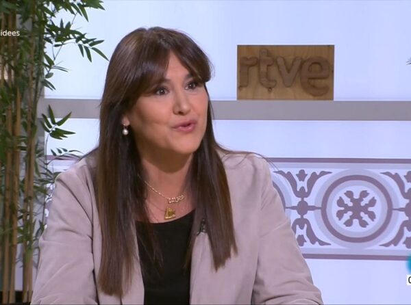 Pujol fue investido presidente de Cataluña con más apoyos que Aragonès, a pesar de lo que afirma Laura Borràs