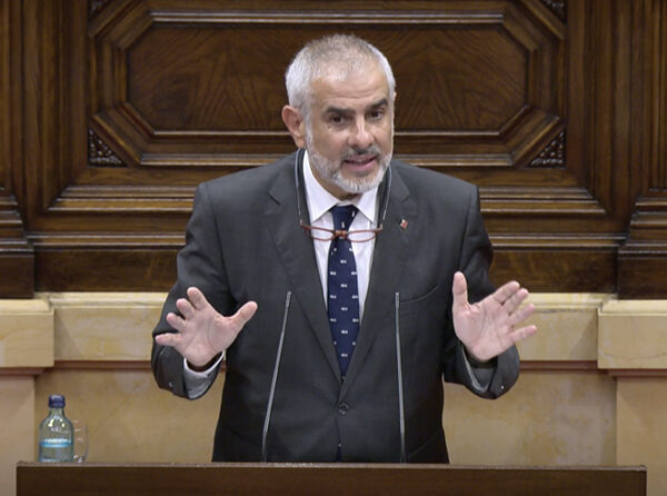 Los expresidents de la Generalitat no tienen sueldo vitalicio, como ha dicho Carrizosa