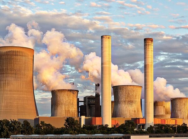 China no está aumentando su consumo de carbón debido a la construcción de paneles solares