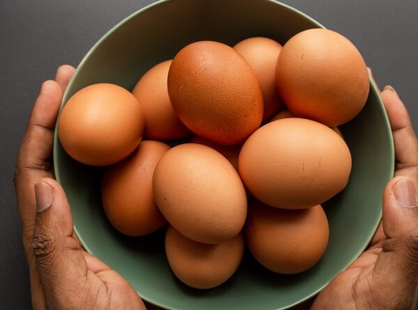 De limitar-los a recomanar-los: com i per què han canviat les pautes de consum d’ous